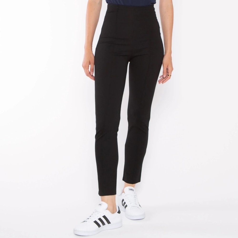 NWT Black Ponte Knit Slim Leg Pant Size Medium